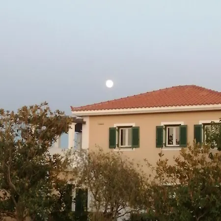 Moschona Appartamento *