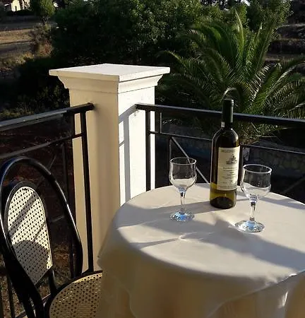 Moschona Apartment