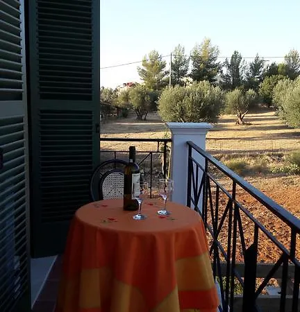 Moschona Apartment