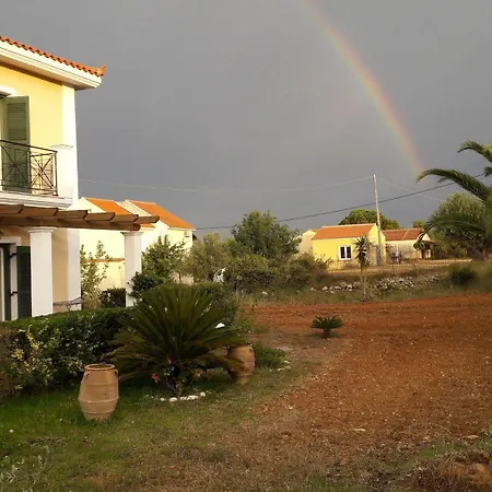 Apartment Moschona Lakithra